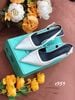 Giày cao gót nhọn hở gót gấm thêu C954