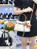 Túi quai dài charm ngựa T909