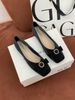 Búp bê mũi nhọn charm B942