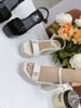 Sandal gót vuông trái tim S916