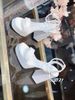 Sandal gót vuông HOA WD S922