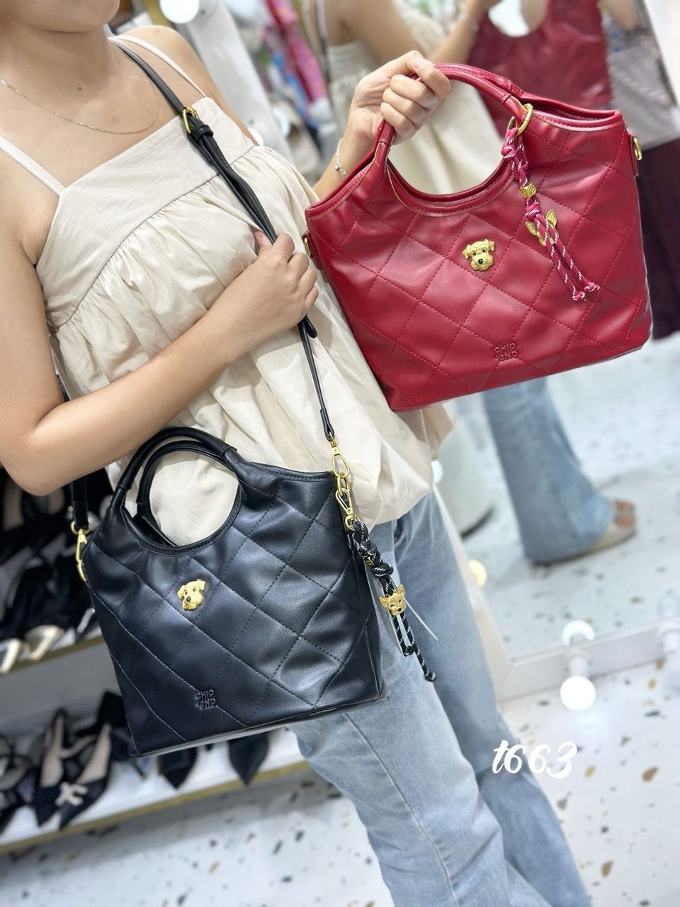 Túi QC Quai charm T663