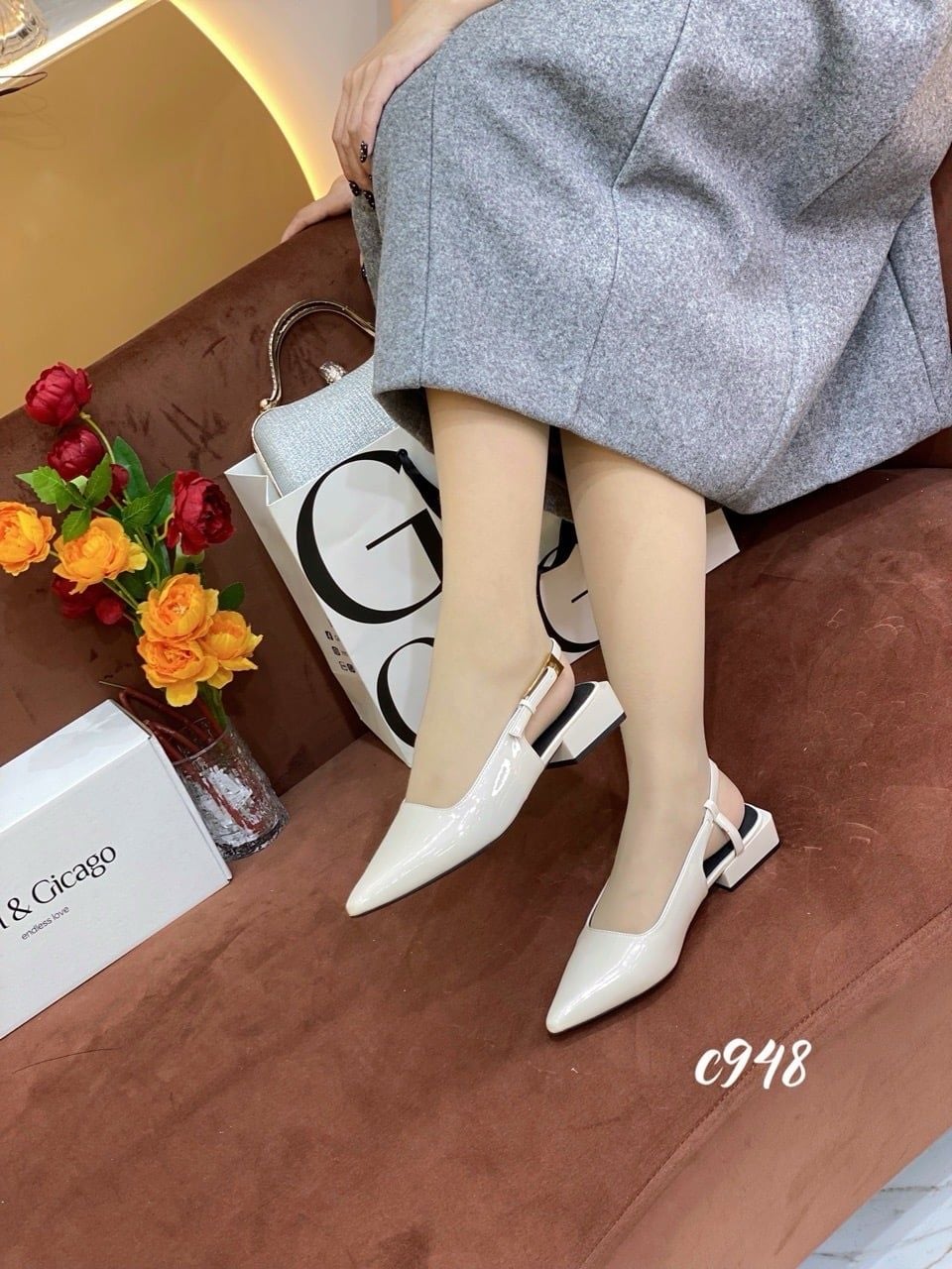 Giày bệt mũi nhọn hở gót C948