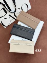 Vì tiền dài T822