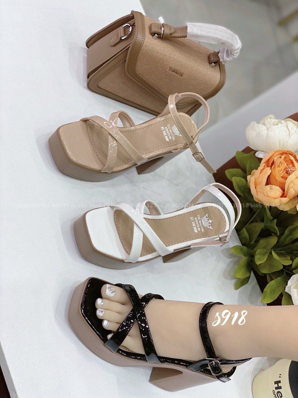 Sandal gót vuông dây chéo S918