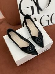 Búp bê mũi vuông nơ B943