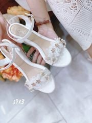 Sandal đế xuồng Hoa WD S874