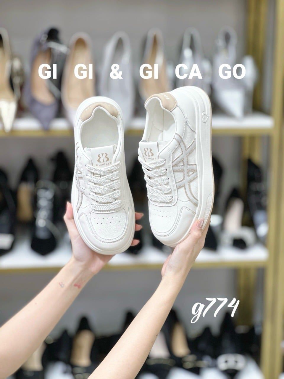 Giày thể thao A G774
