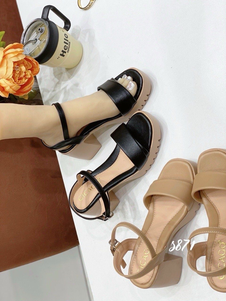 Sandal gót vuông to S871