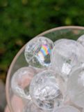  Viên ~2cm | Cầu Rainbow Clear Quartz Thạch Anh Trắng Cầu Vồng 