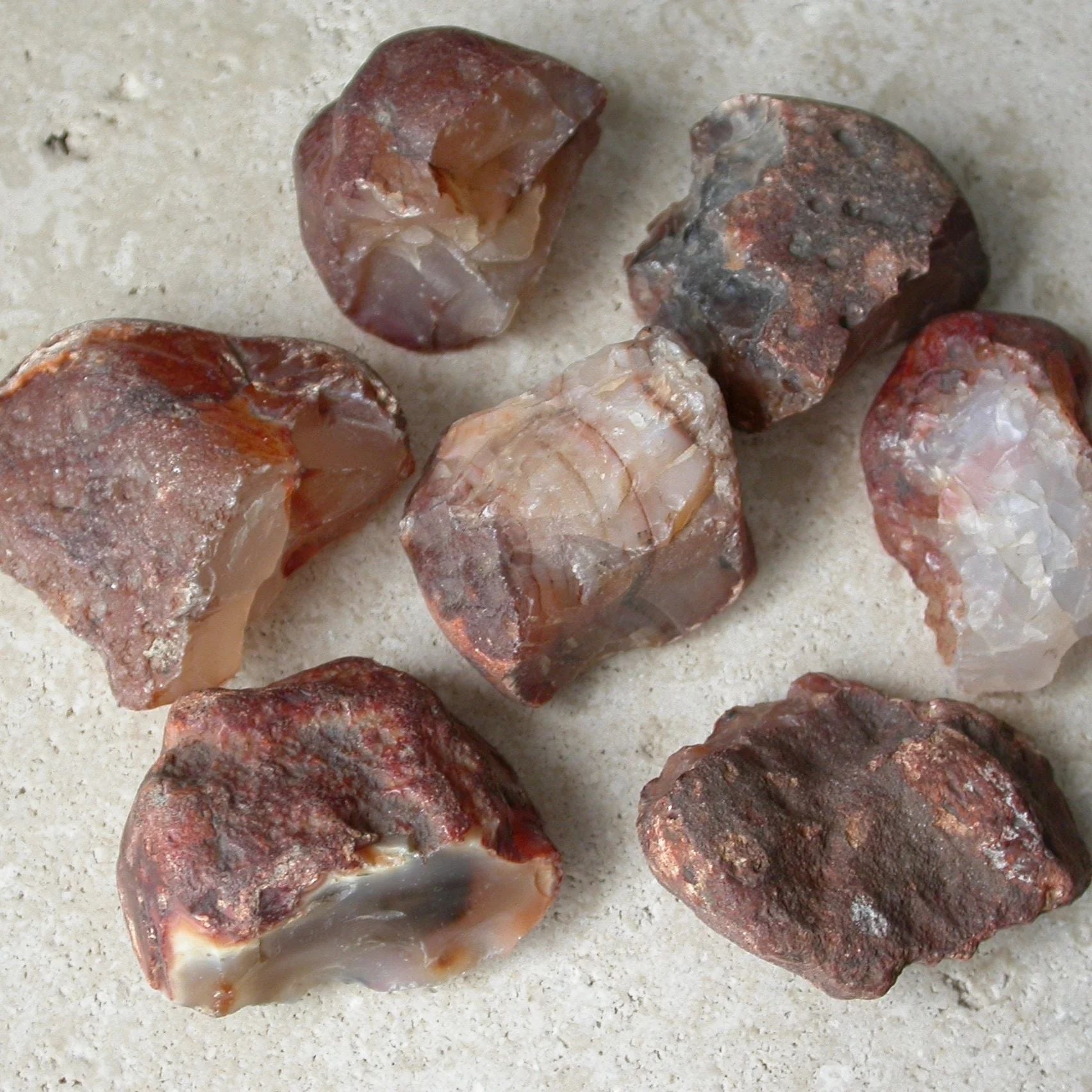  Thô Carnelian Agate 