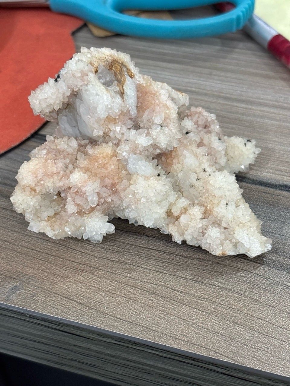  Vỉa Thạch Anh Khoáng Hồng 