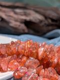  Chuỗi Vụn Sunstone High Quality - Có Lỗ Xỏ Làm Handmade Đá Mặt Trời Dài 40cm 