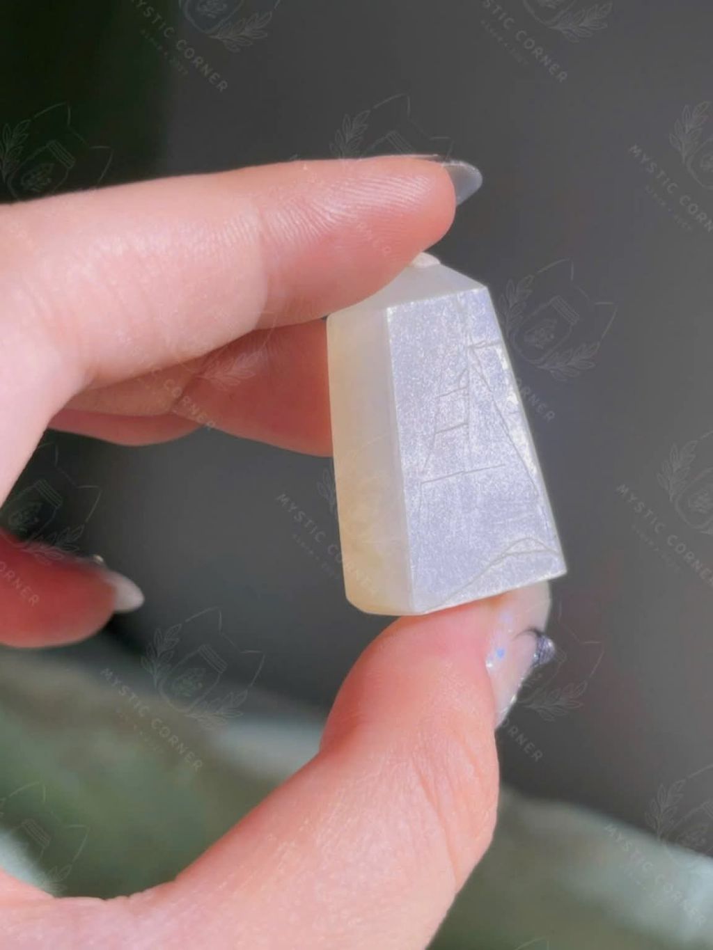  Trụ Green Moonstone Đá Mặt Trăng Xanh hỗ trợ trực giác, healing, cân bằng tính nữ, phong thuỷ 