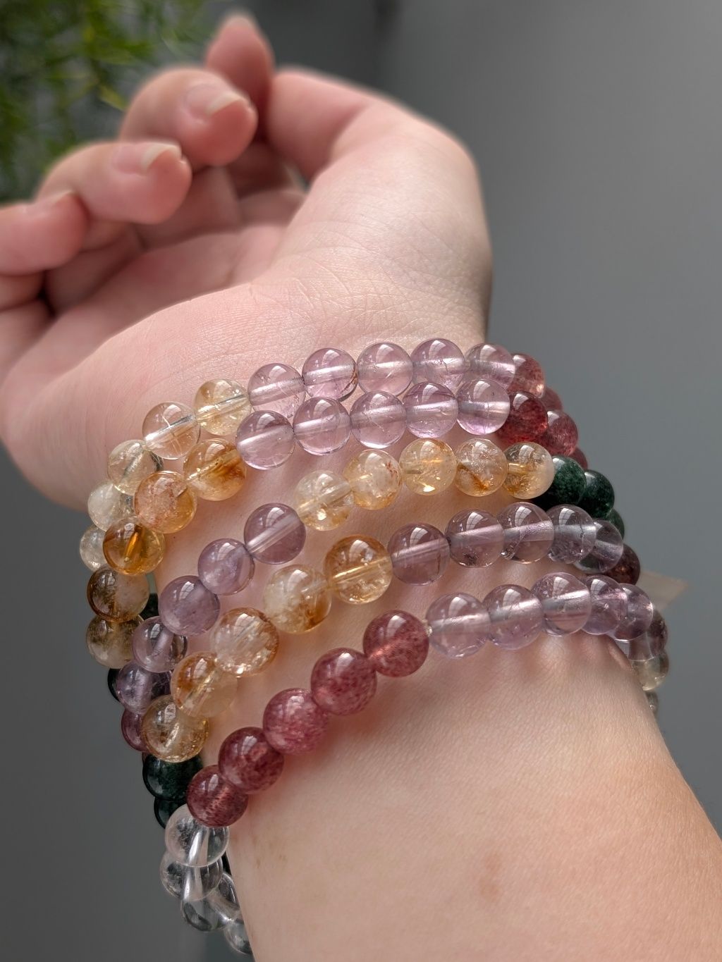  Vòng Ngũ Hành Mix Đá Citrine, Clear, Amethyst, Dâu đỏ, Dâu xanh 