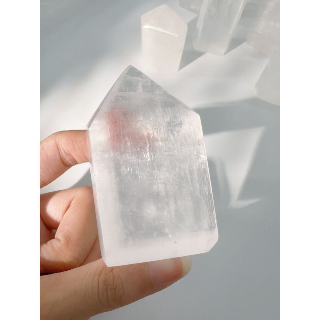  Trụ Optical Calcite - Iceland Spar White Calcite, thanh tẩy bài tarot, sáng suốt, thiền định, chánh niệm 