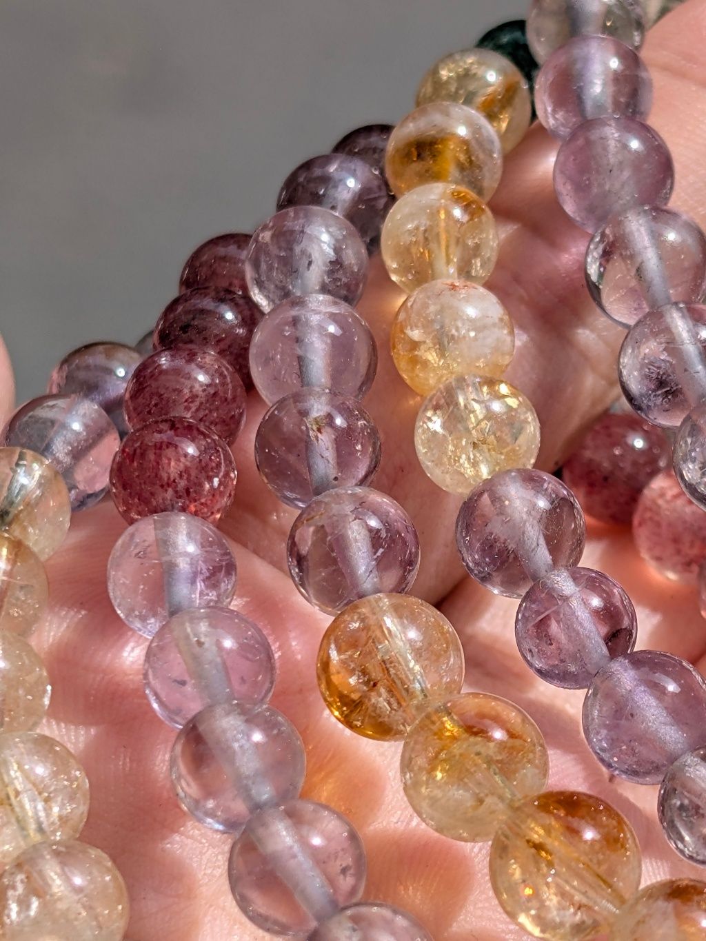  Vòng Ngũ Hành Mix Đá Citrine, Clear, Amethyst, Dâu đỏ, Dâu xanh 