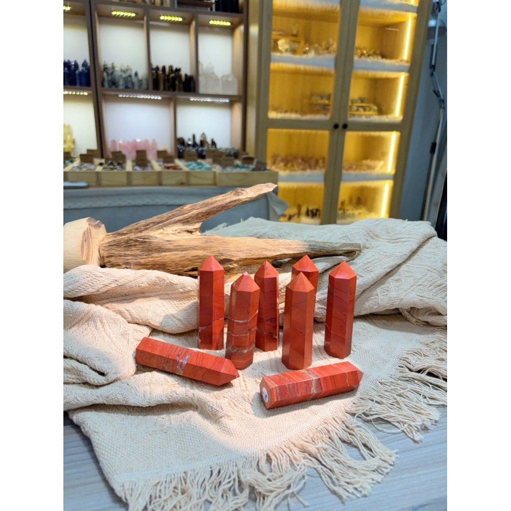  Trụ đá Red Jasper đỏ đậm đẹp, thanh tẩy bài tarot , sức mạnh nội lực, sưu tầm, quà tặng 