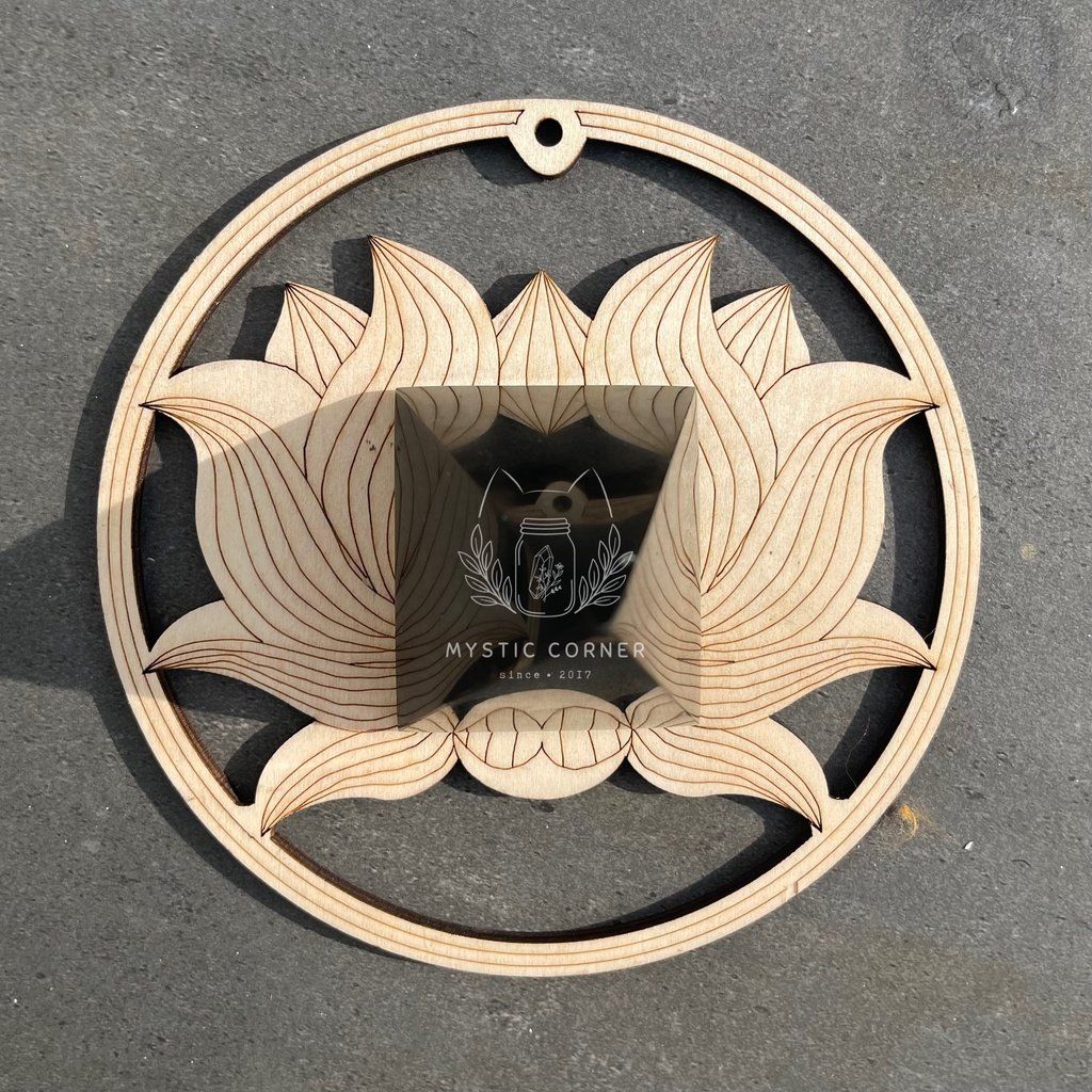  Kim tự tháp đá Black Tourmaline, 