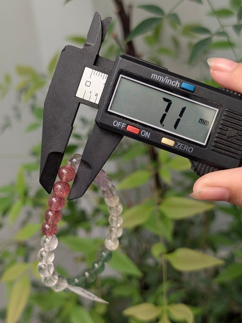  Vòng Ngũ Hành Mix Đá Citrine, Clear, Amethyst, Dâu đỏ, Dâu xanh 