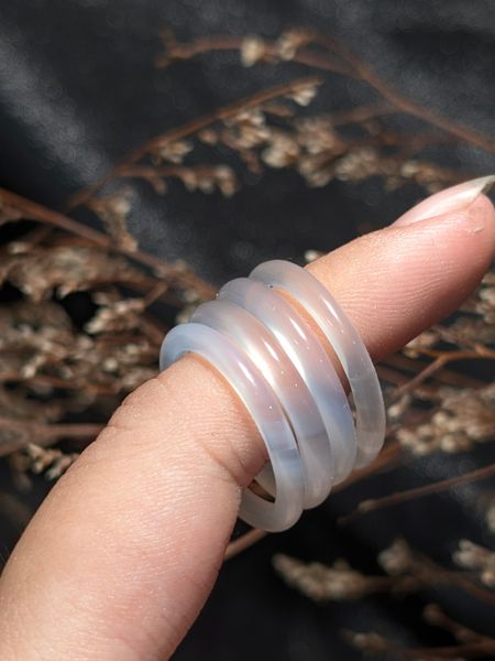  Nhẫn Bạch Nguyệt Quang - Mã Não Trắng 