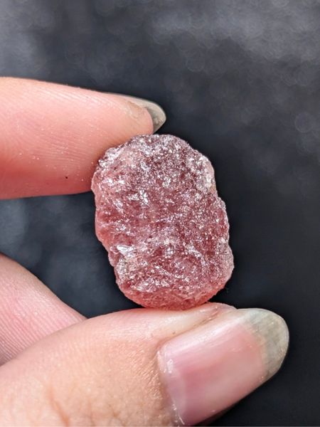  Đá thô Red Strawberry, Thạch Anh Dâu Đỏ size mini handmade 