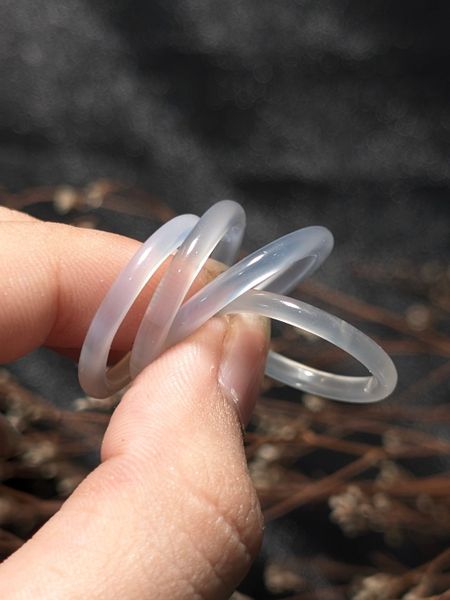  Nhẫn Bạch Nguyệt Quang - Mã Não Trắng 