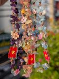  Dây treo điện thoại charm cờ Việt Nam handmade mix đá năng lượng xinh xắn, dễ thương | Mystic Corner 