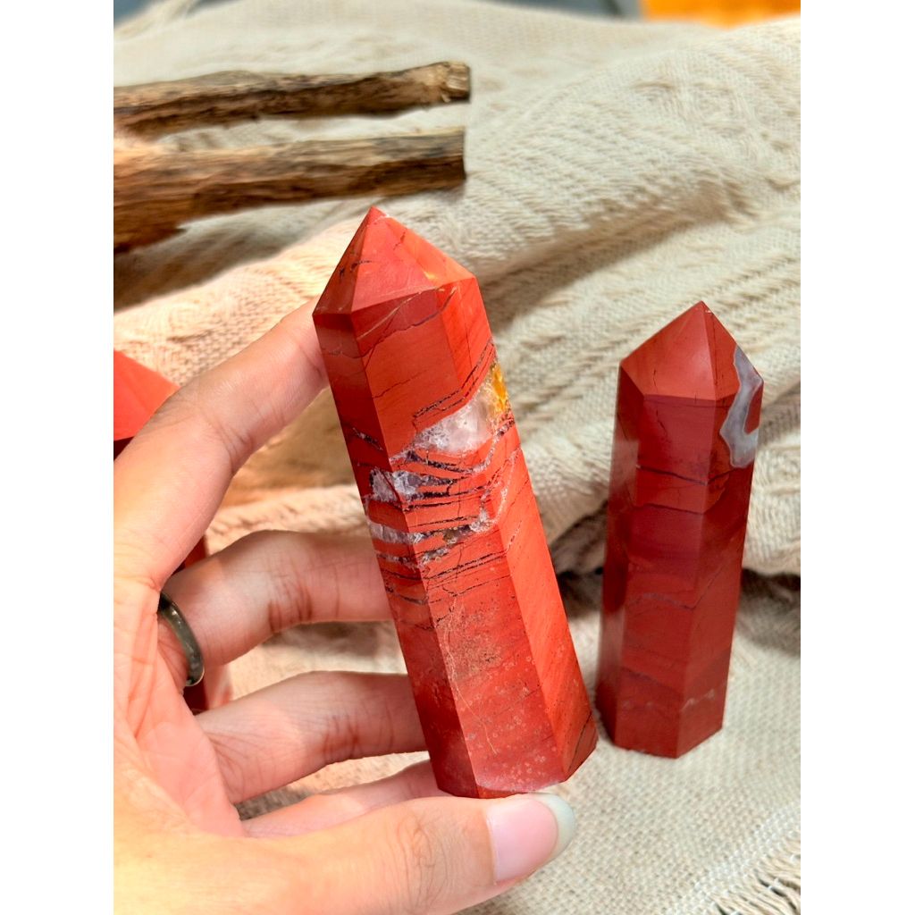  Trụ đá Red Jasper đỏ đậm đẹp, thanh tẩy bài tarot , sức mạnh nội lực, sưu tầm, quà tặng 