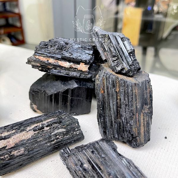  LỚN - Thô đá Black Tourmaline 