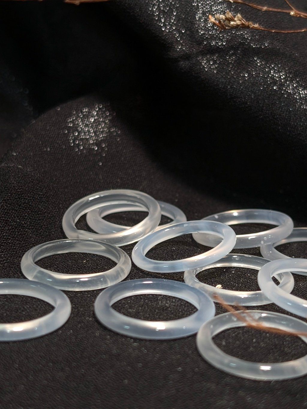  Nhẫn Bạch Nguyệt Quang - Mã Não Trắng 