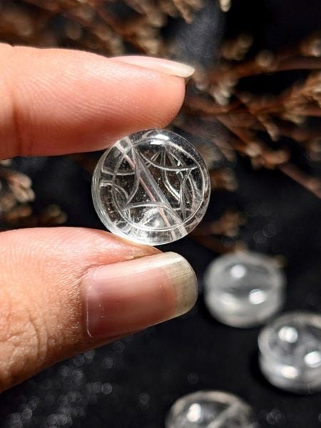 Charm đồng xu Thạch Anh Trắng, Clear Quartz 