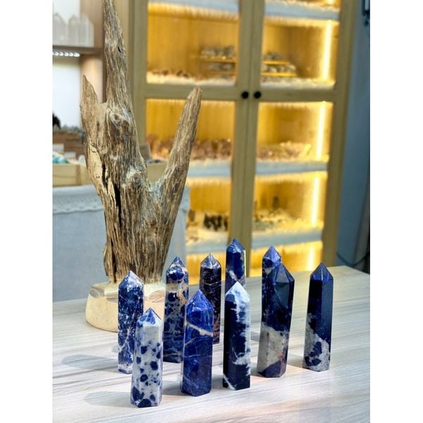  Trụ đá Sodalite xanh đậm đẹp thanh tẩy bài tarot, hỗ trợ trực giác, tâm trí sáng suốt, giao tiếp 