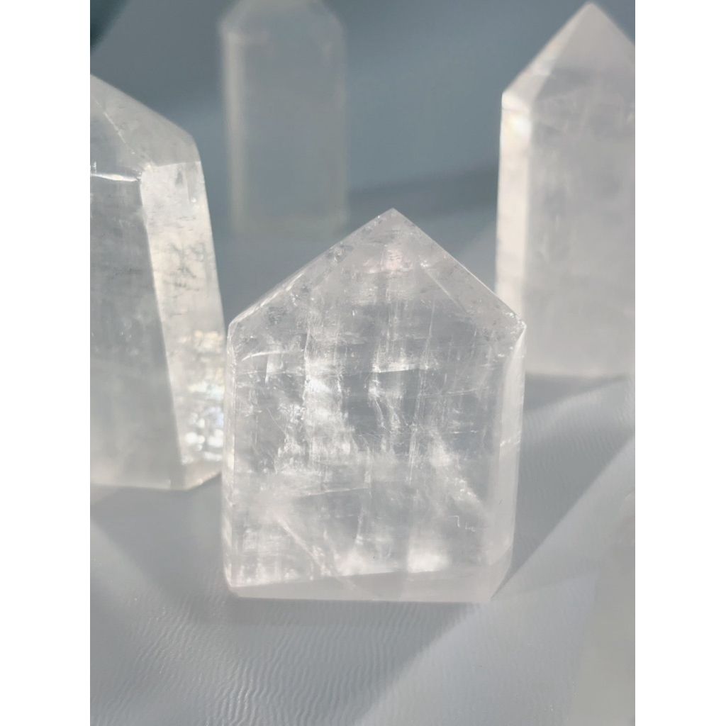  Trụ Optical Calcite - Iceland Spar White Calcite, thanh tẩy bài tarot, sáng suốt, thiền định, chánh niệm 