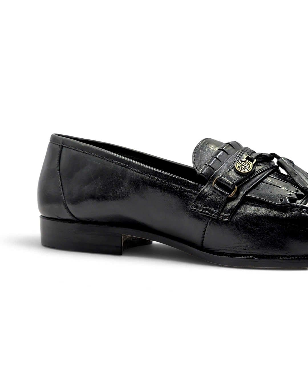  |SIZE 39| GIORGIO BRUTINI 824-6054 BLACK KILTIE APRON TASSEL LOAFER AY39-8596 