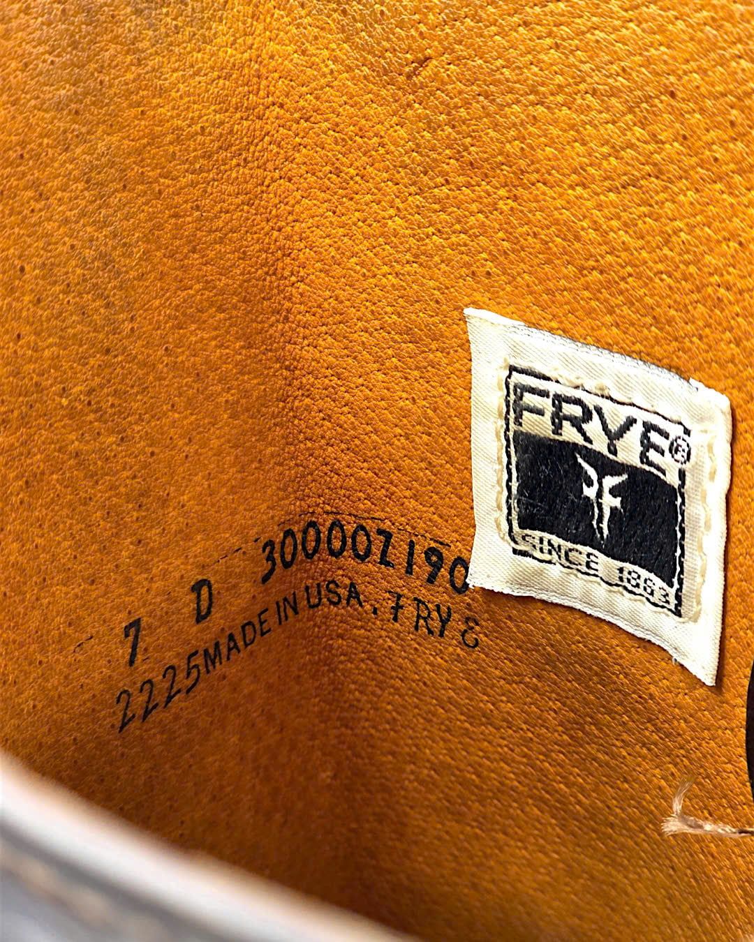  |SIZE 39| FRYE 2225 CLASSIC HARNESS BOOT Z39-8516 