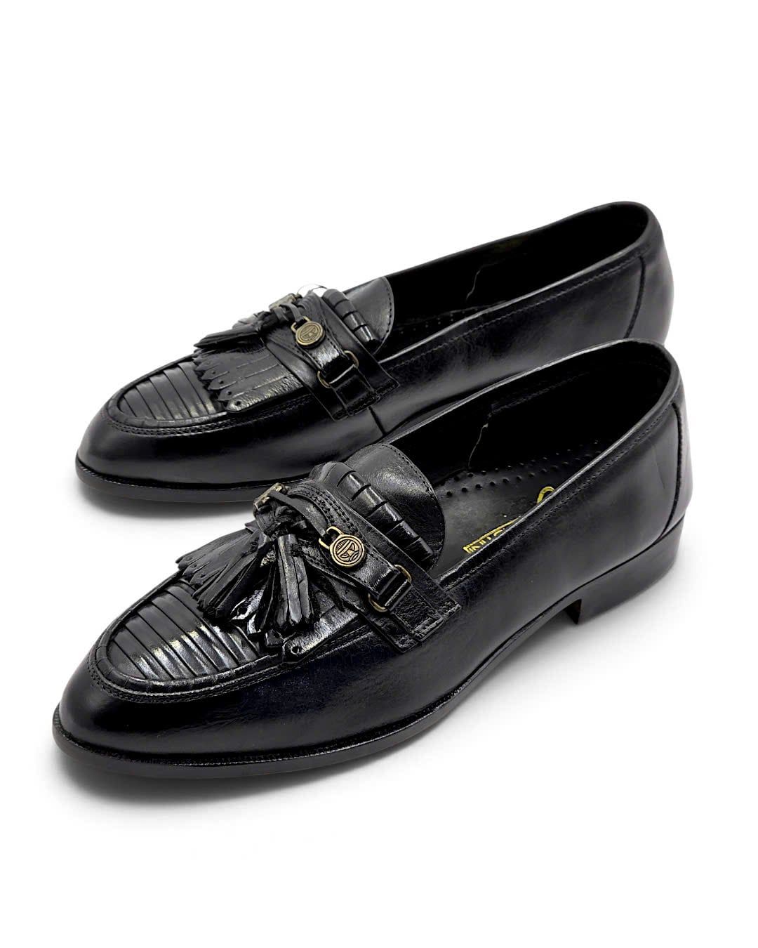  |SIZE 39| GIORGIO BRUTINI 824-6054 BLACK KILTIE APRON TASSEL LOAFER AY39-8596 