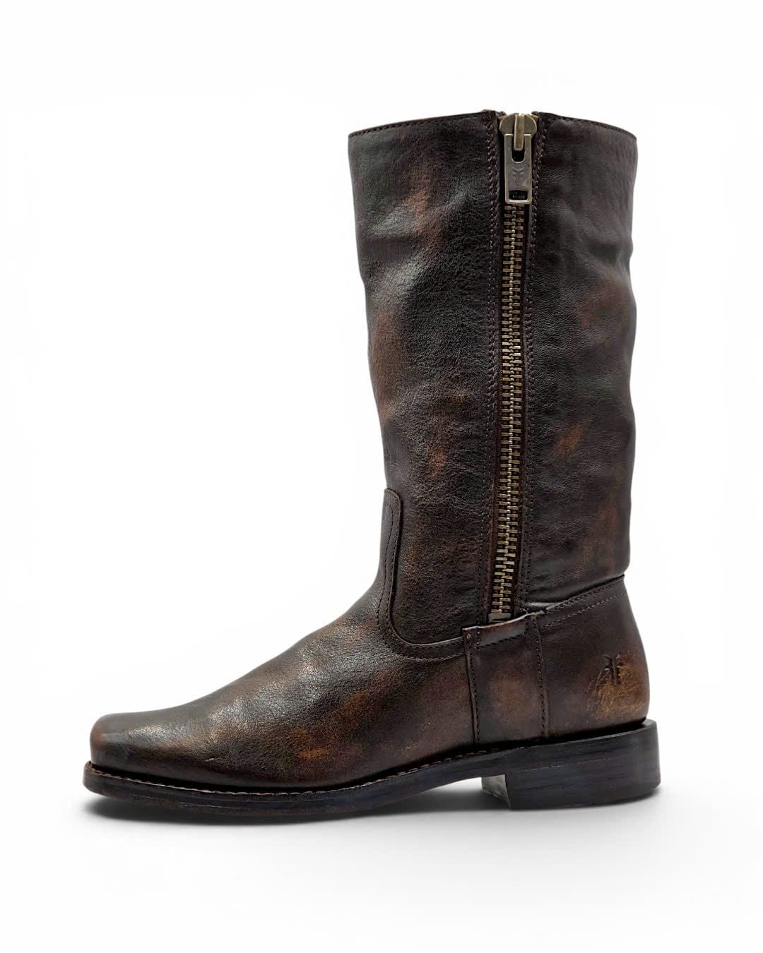  |SIZE 37| FRYE 77283 HEATH OUTSIDE ZIP MAPLE  PULL-ON BOOT Z37-8496 