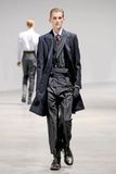  |SIZE 38| LANVIN RUNWAY FALL 2010 LAYERED ZIP BOOT Z38-8223 