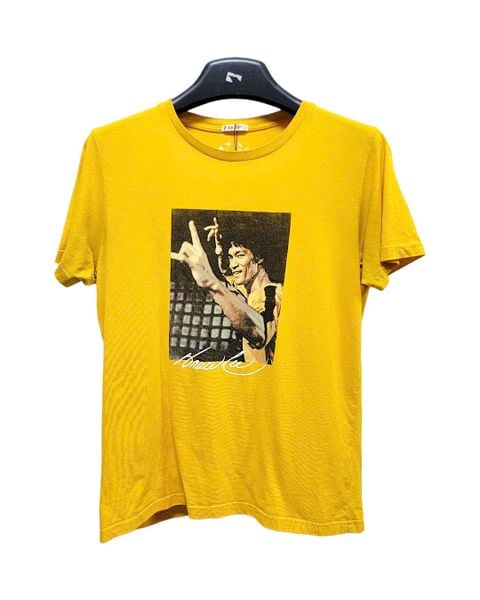  |SIZE S| GU BRUCE LEE YELLOW T-SHIRT AOS-7570 
