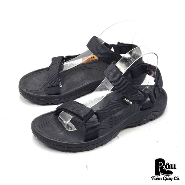 |SIZE 42| TEVA S/N 4156 HURRICANE XLT CROSS STRAP SANDALS BI42-5259 