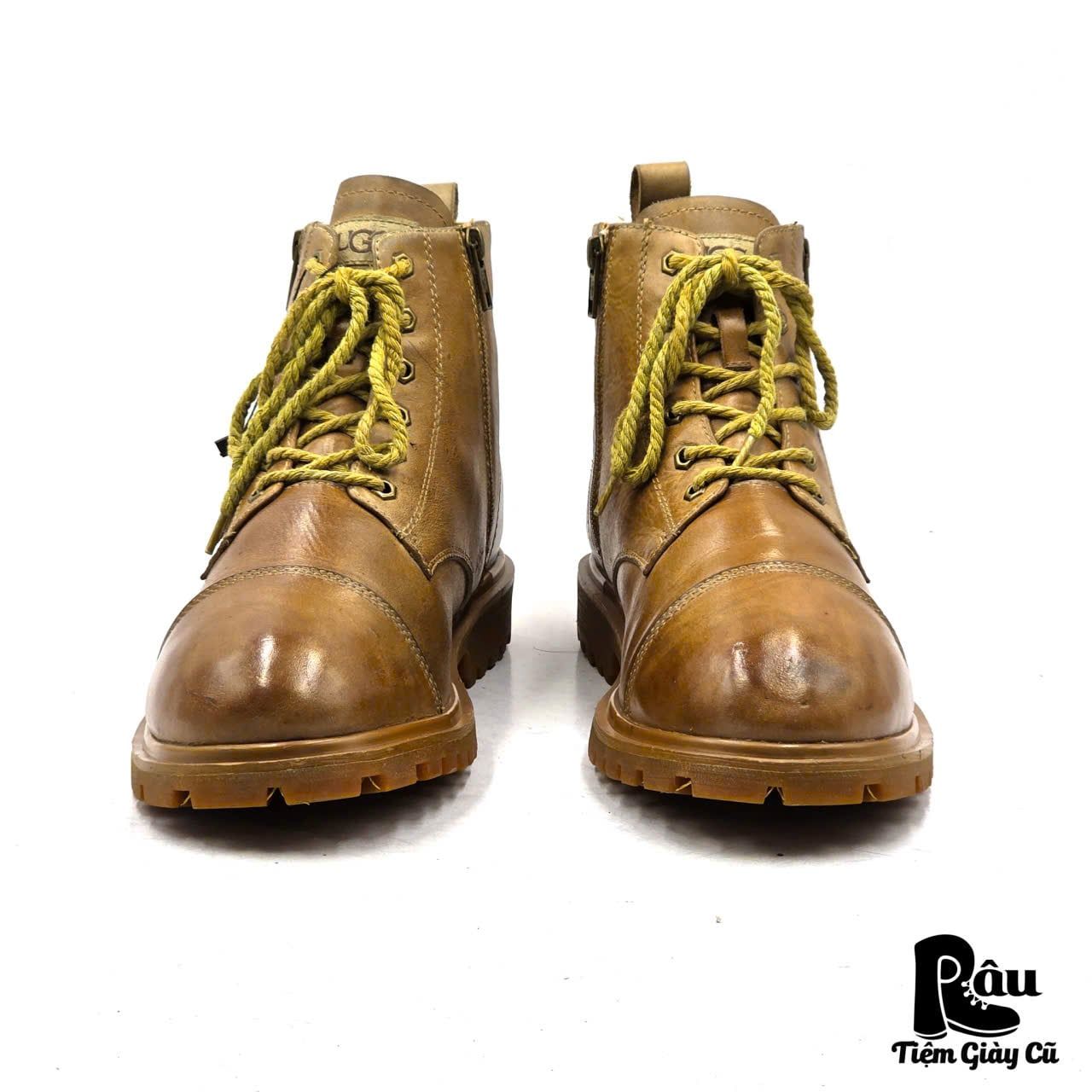  |SIZE 43| UGG DOUBLE SIDE-ZIP FUR-LINED LACE-UP BOOT Z43-8368 