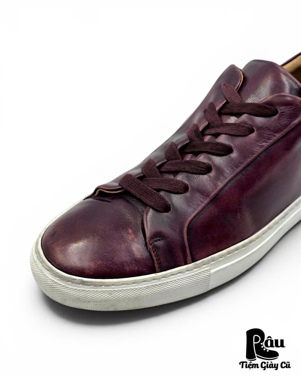  |SIZE 42| BURGUNDY LOW TOP LEATHER SNEAKER Z42-8427 