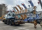 Bán Cẩu lốp 25 tấn Kato KR-25H-V6 đời 2007 cũ nhập Nhật