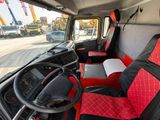 Bán cẩu lốp 80 tấn SANY STC800 đời 2019 đã qua sử dụng- Nội thất