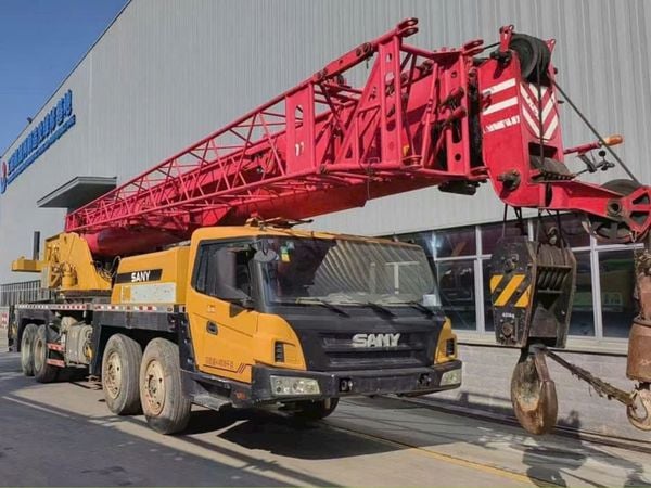 Bán Cẩu lốp 55 tấn cũ SANY STC550T5-1 đời 2019 nhập Trung Quốc