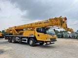 Cẩu lốp 25 tấn xCMG