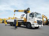 Xe Cẩu 3 Chân Hino FL8JW8A