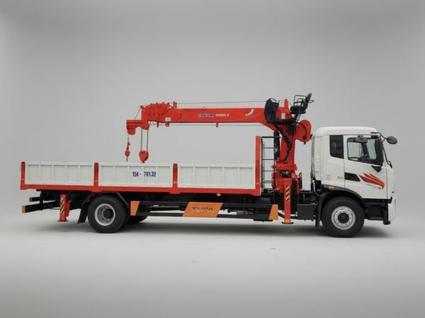 Xe Cẩu Dongfeng B180 Gắn Cẩu Kanglim KS1256G-II Đời 2026