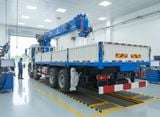 Xe tải gắn cẩu 20 tấn